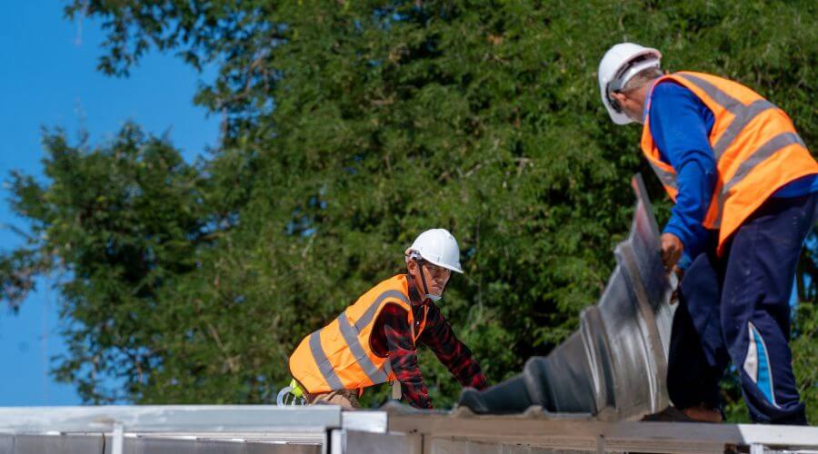 Professional Flat Roofing Installation in Alexander City, AL
